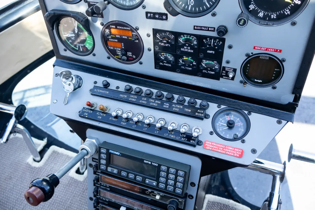 HELICÓPTERO ENSTROM 280FX – 1991
