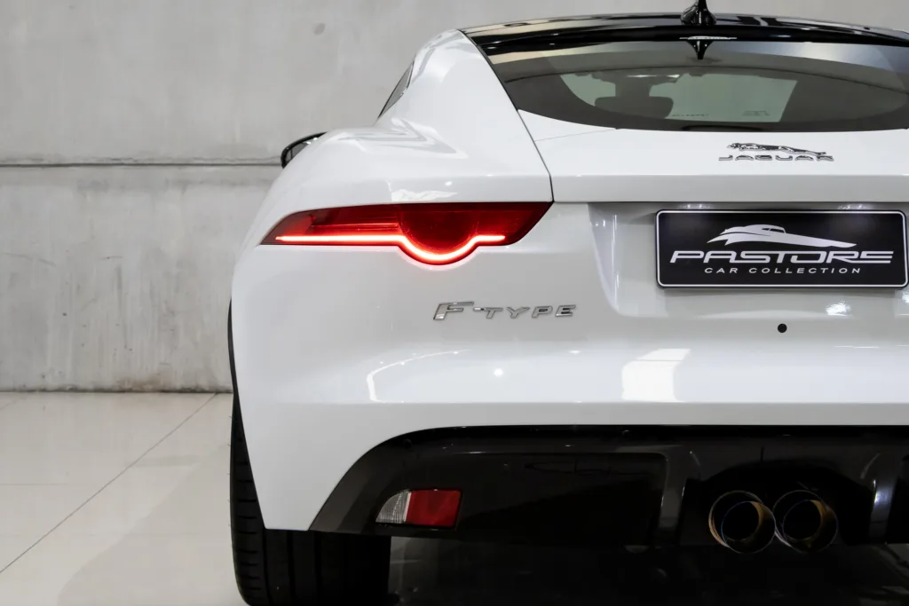 Jaguar F-Type Scoupe – 2015