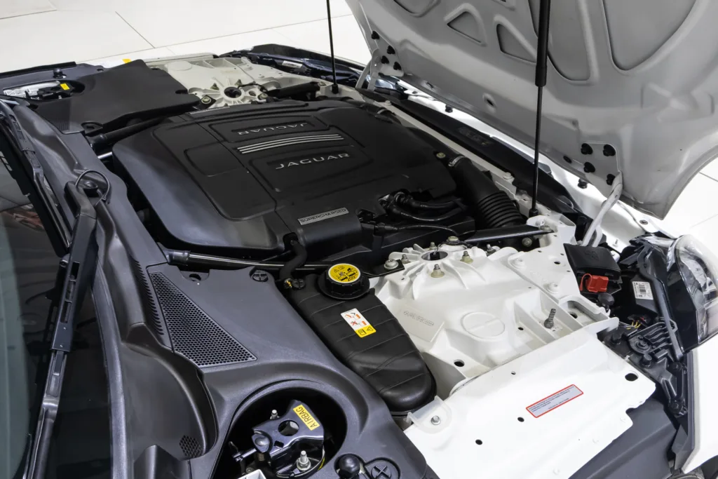 Jaguar F-Type Scoupe – 2015