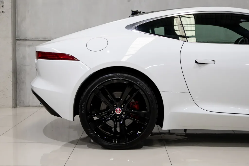 Jaguar F-Type Scoupe – 2015