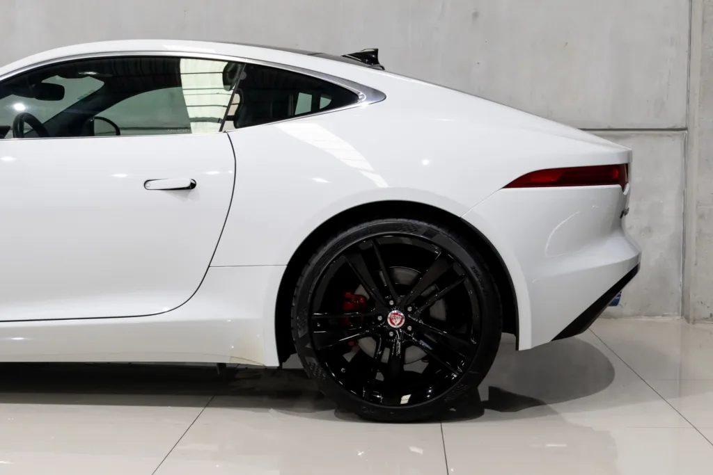 Jaguar F-Type Scoupe – 2015