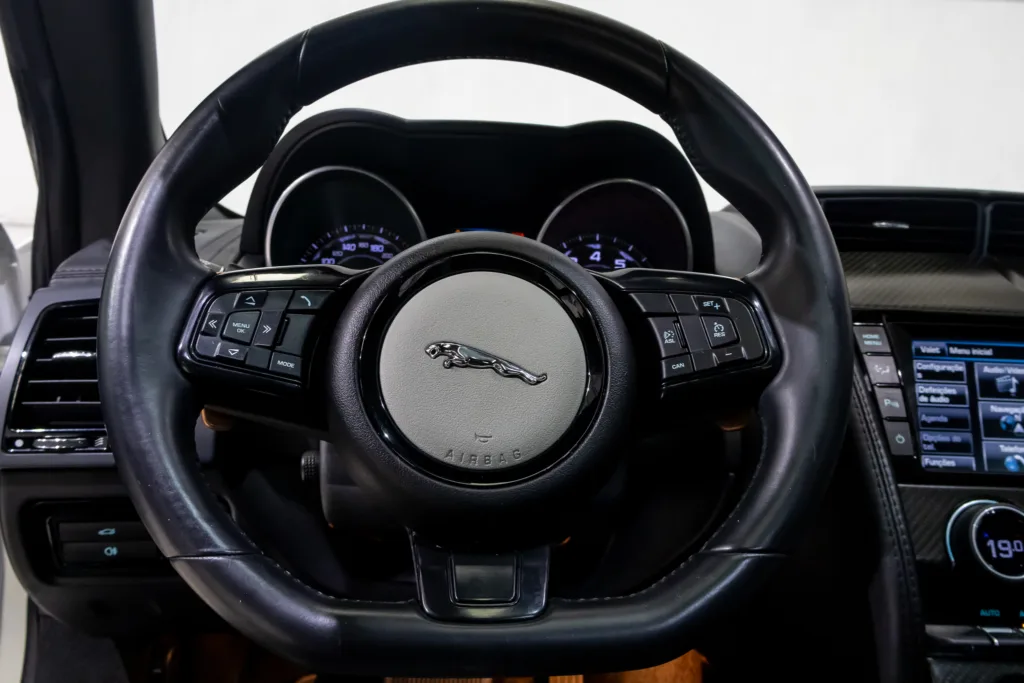 Jaguar F-Type Scoupe – 2015