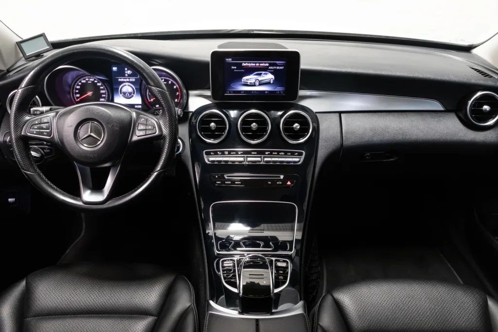 Mercedes-Benz C180 – 2015
