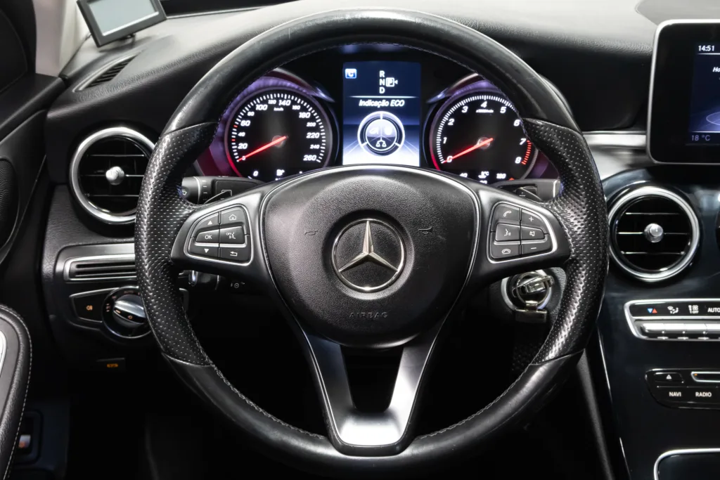 Mercedes-Benz C180 – 2015