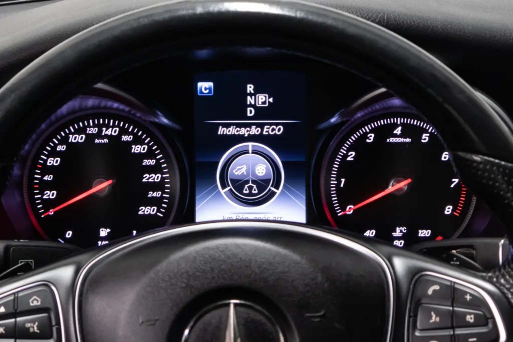 Mercedes-Benz C180 – 2015