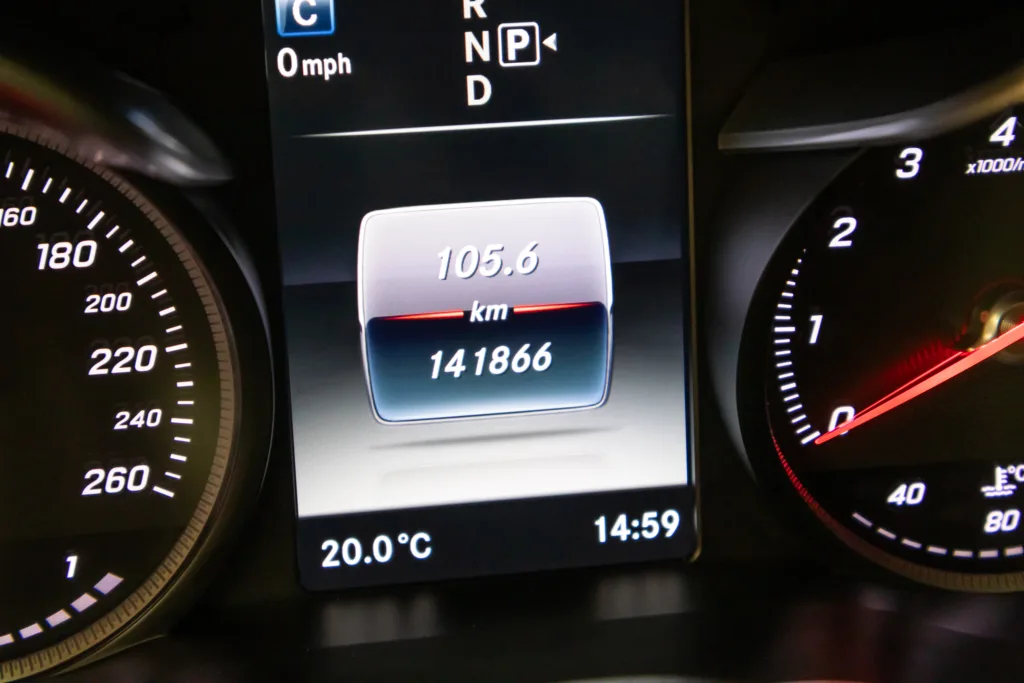 Mercedes-Benz C180 – 2015