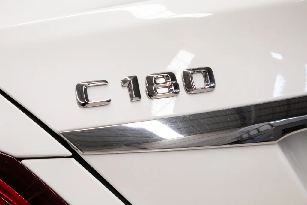 Mercedes-Benz C180 – 2015