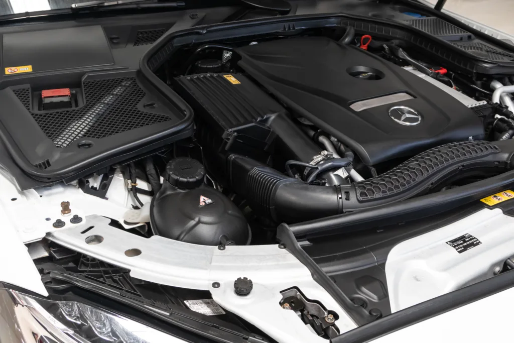 Mercedes-Benz C180 – 2015