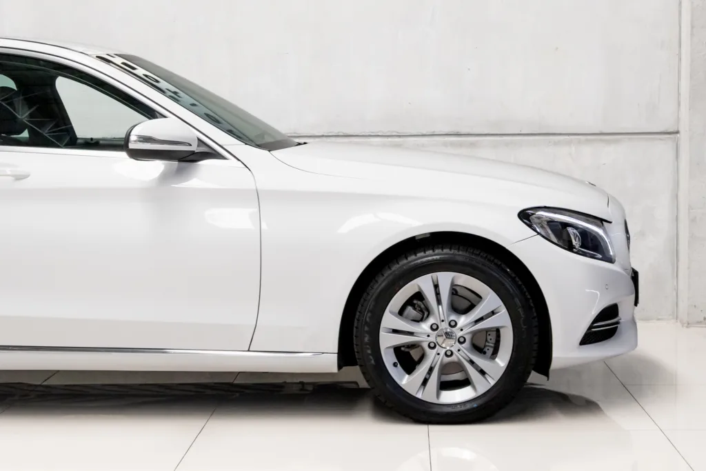 Mercedes-Benz C180 – 2015