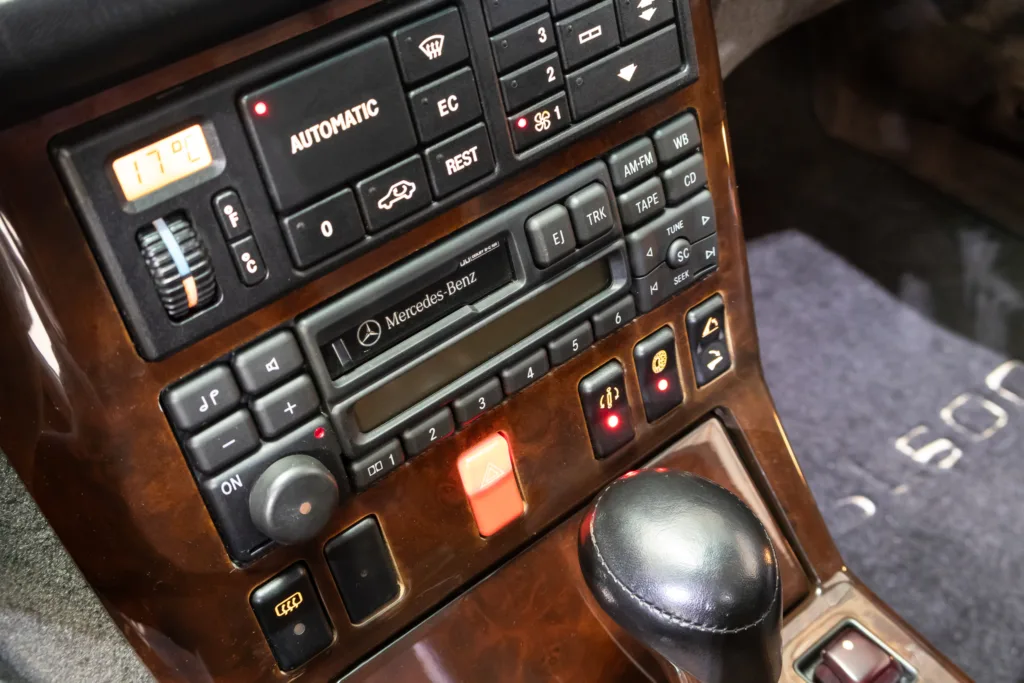 Mercedes-Benz SL 600 (R129) – 1994
