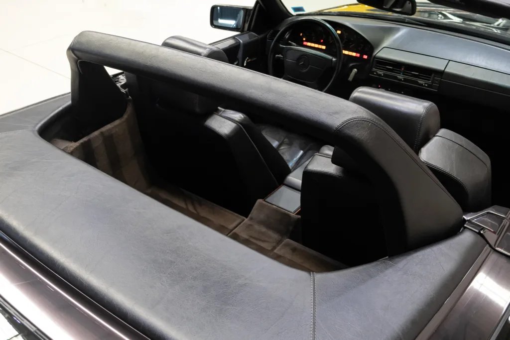 Mercedes-Benz SL 600 (R129) – 1994