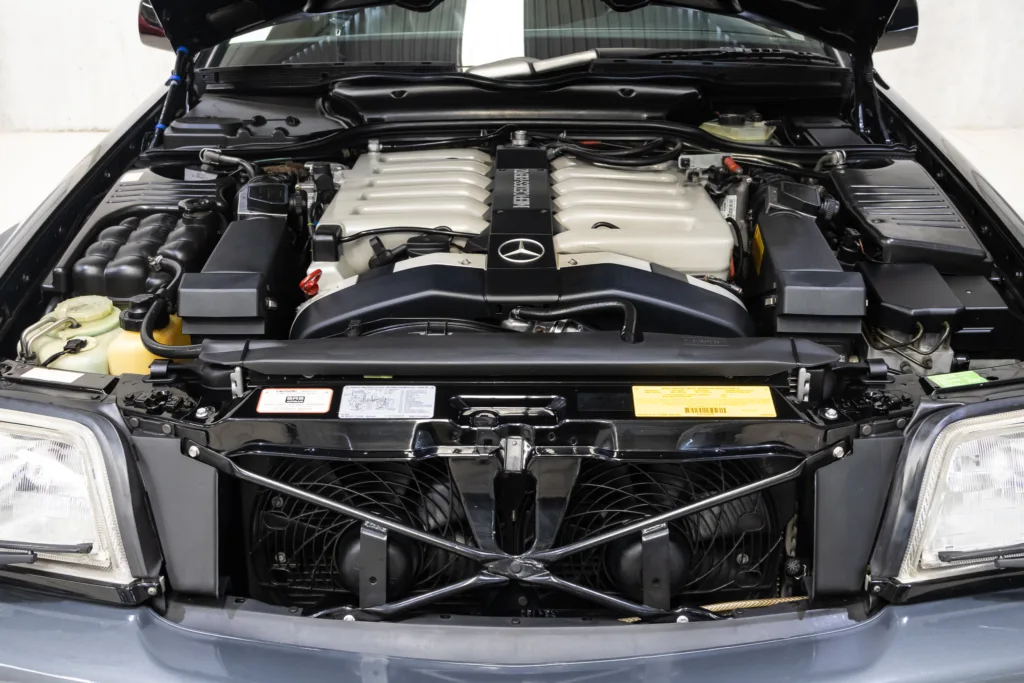 Mercedes-Benz SL 600 (R129) – 1994