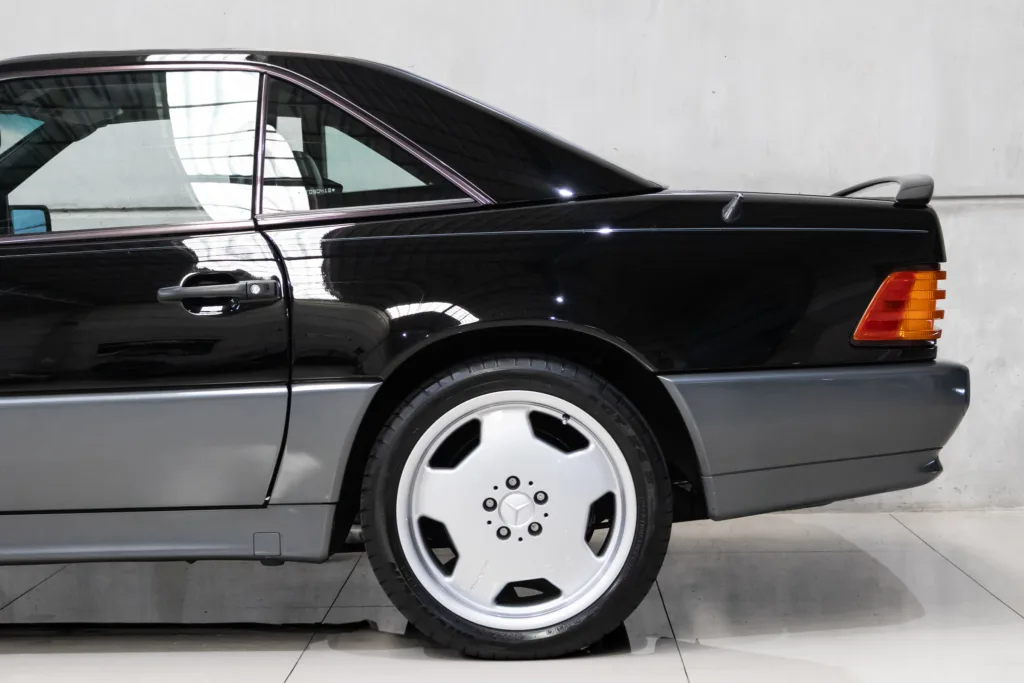 Mercedes-Benz SL 600 (R129) – 1994