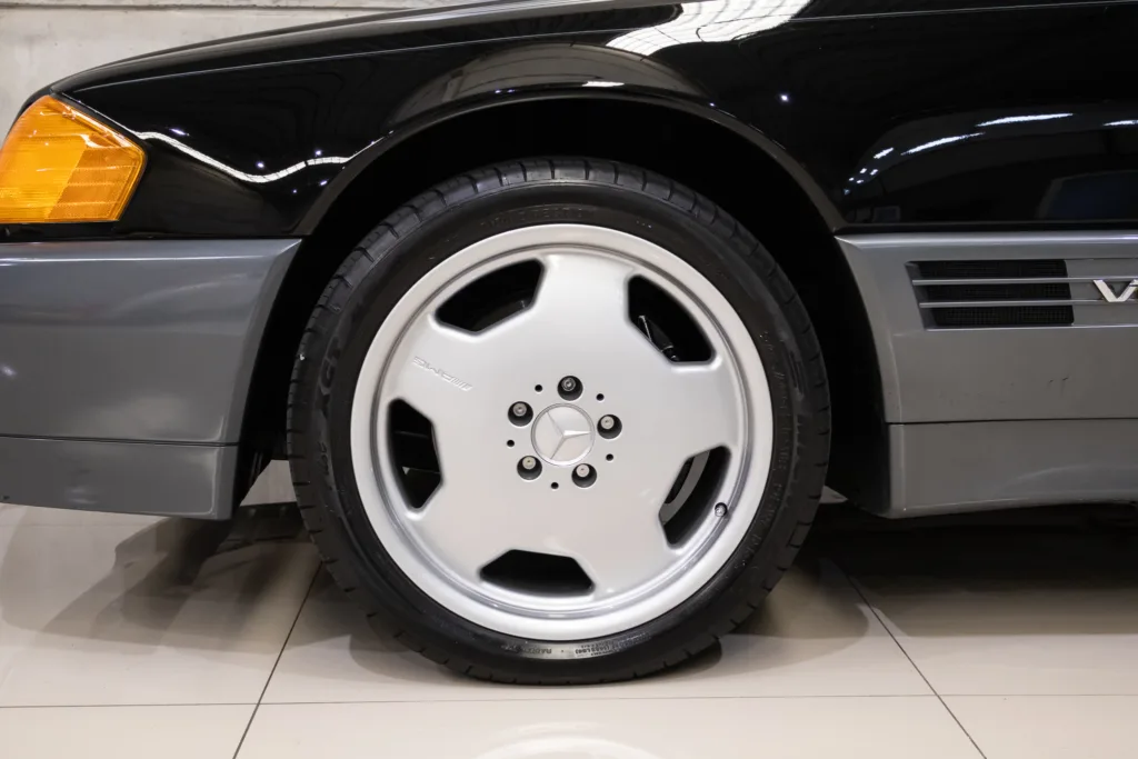 Mercedes-Benz SL 600 (R129) – 1994