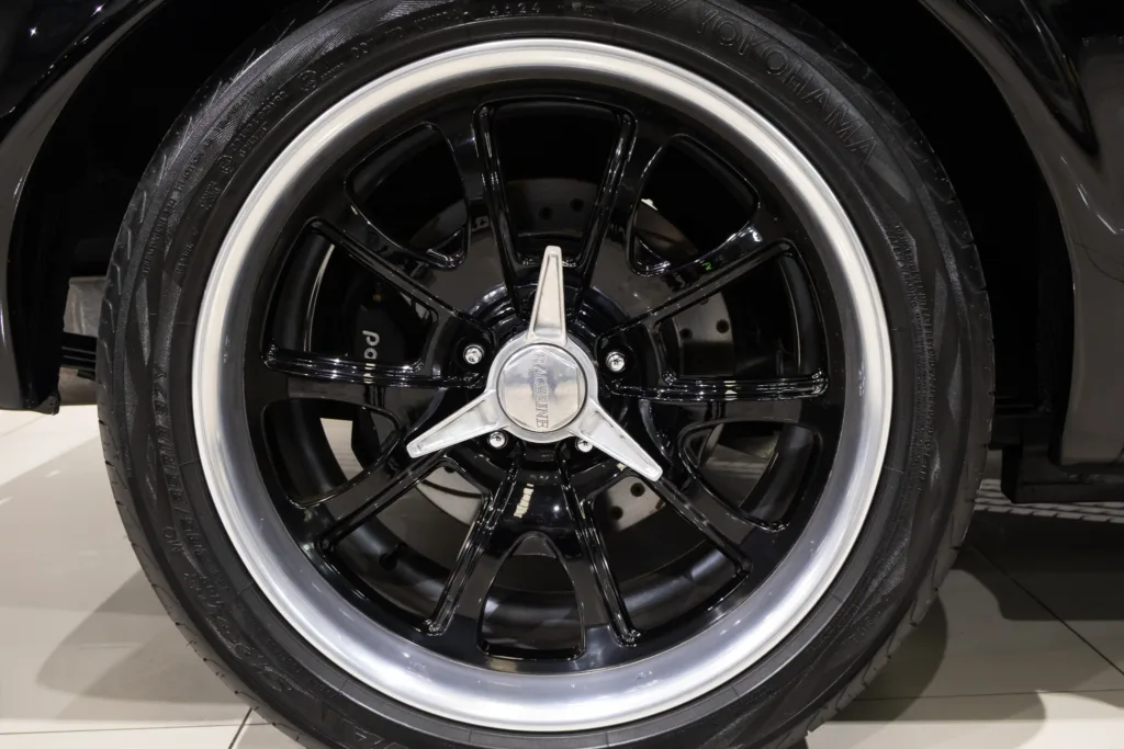 Ford Mustang Grande (R. Yates) – 1971