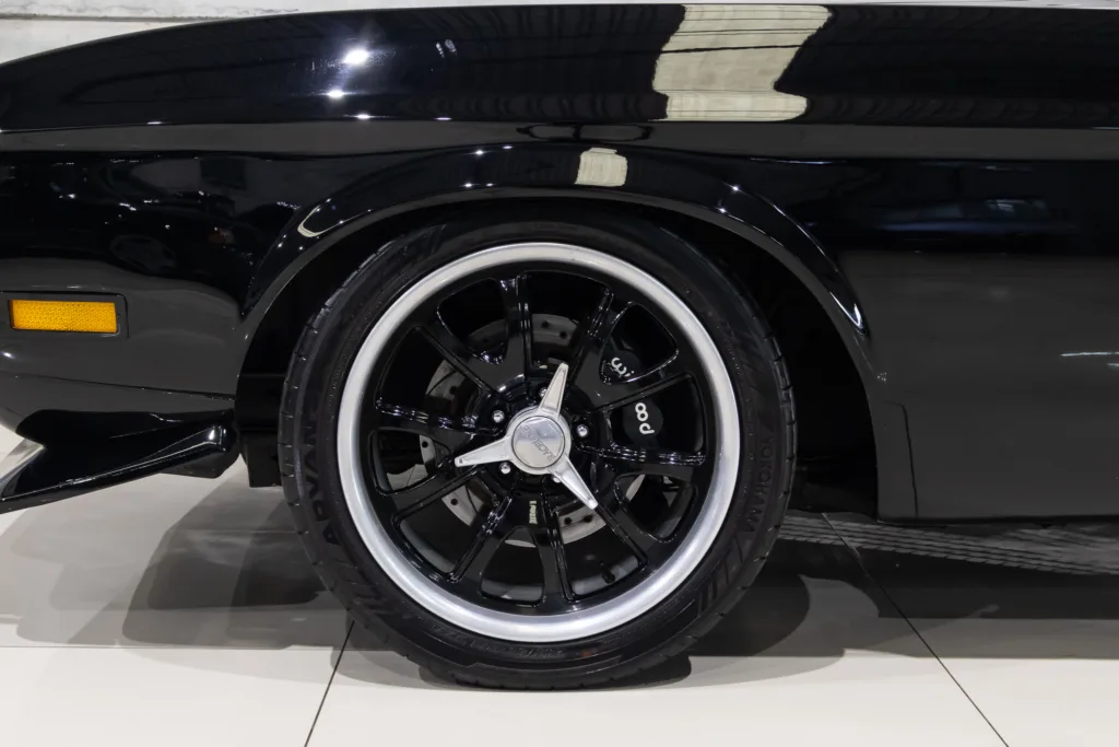 Ford Mustang Grande (R. Yates) – 1971