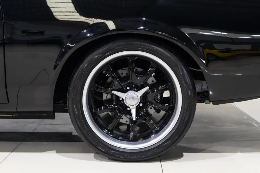 Ford Mustang Grande (R. Yates) – 1971