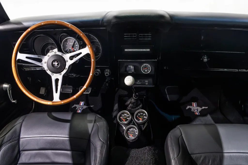 Ford Mustang Grande (R. Yates) – 1971