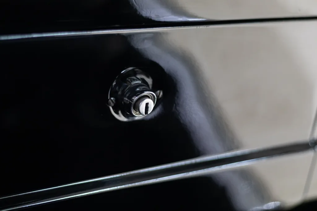 Ford Mustang Grande (R. Yates) – 1971