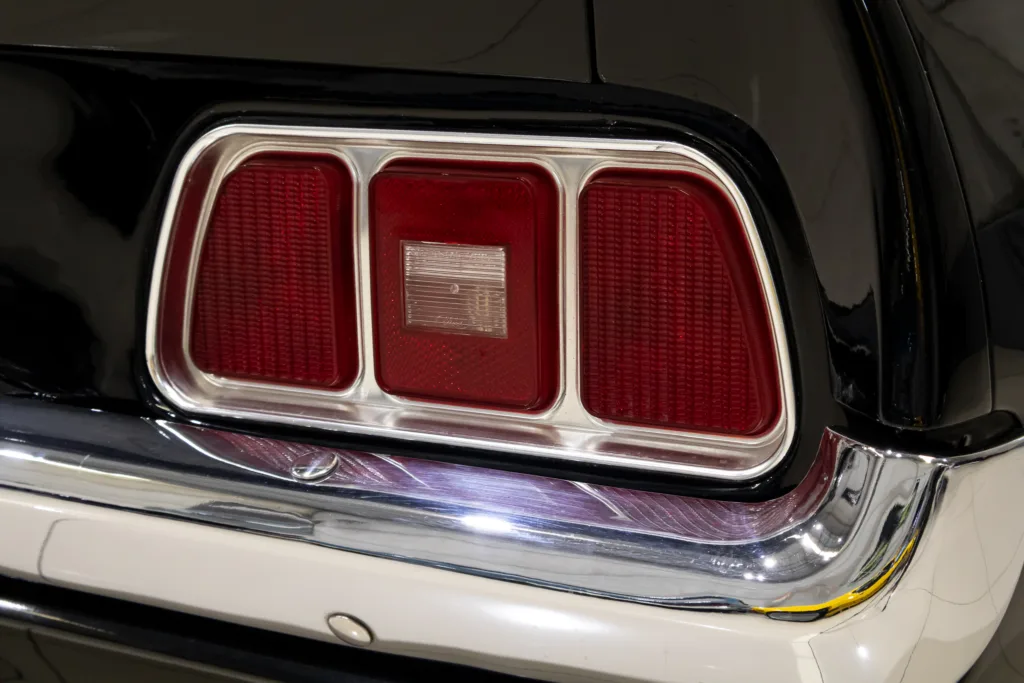 Ford Mustang Grande (R. Yates) – 1971