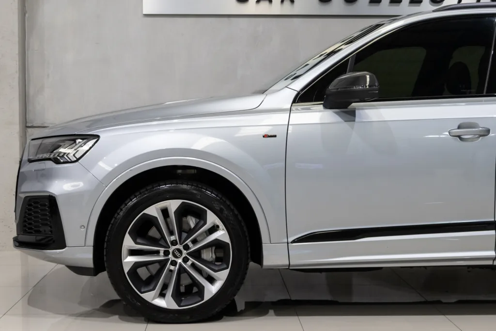 Audi Q7 3.0 TFSI Quattro Hibrido– 2023