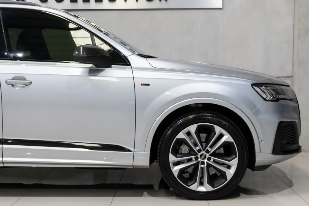 Audi Q7 3.0 TFSI Quattro Hibrido– 2023