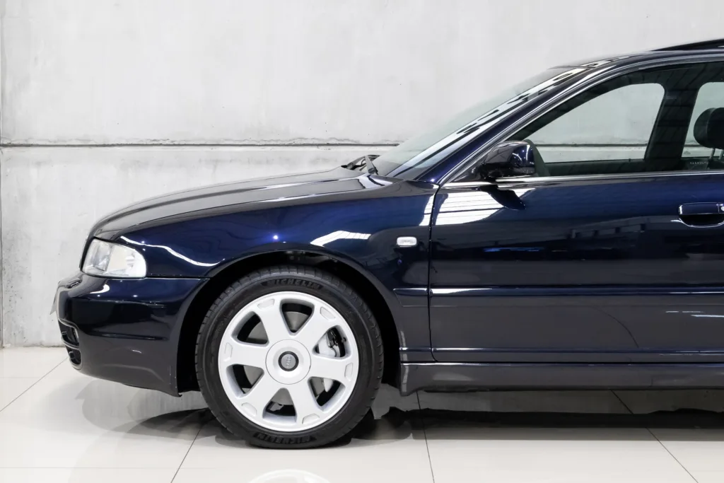 Audi S4 2.7 Bi-Turbo Quattro – 2001