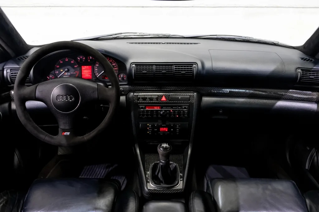 Audi S4 2.7 Bi-Turbo Quattro – 2001