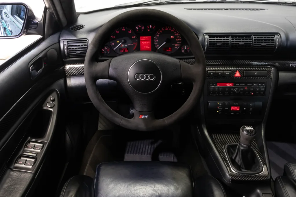 Audi S4 2.7 Bi-Turbo Quattro – 2001
