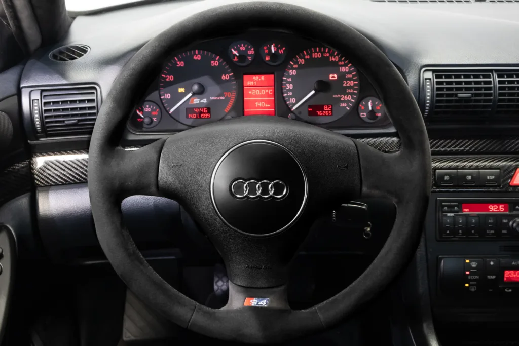 Audi S4 2.7 Bi-Turbo Quattro – 2001