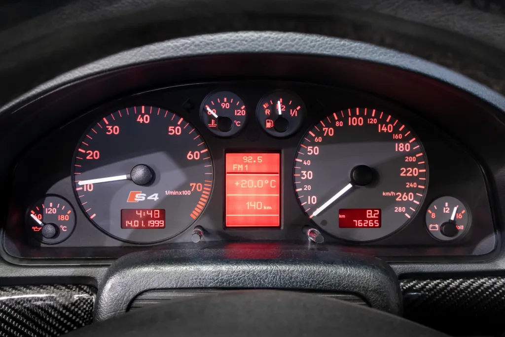 Audi S4 2.7 Bi-Turbo Quattro – 2001